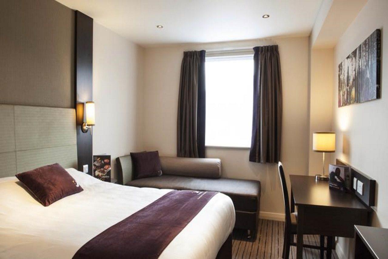 Premier Inn Maidenhead Town Centre المظهر الخارجي الصورة